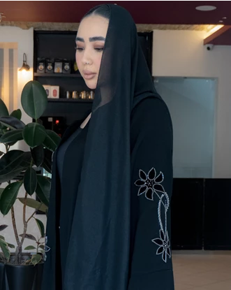 عبا جلوباز مدل افرا