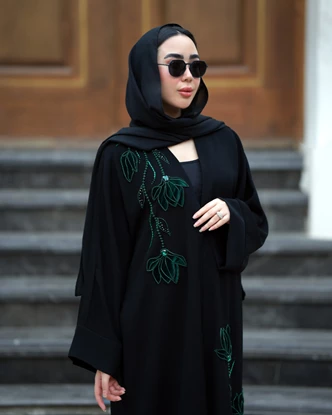 عبا جلو باز جواهردوزی شده مدل زمرد