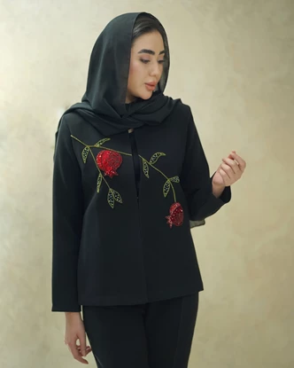 ست کت کراپ و شلوار جواهردوزی مدل انار