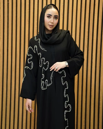 عبا تیارا