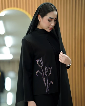 کت جواهردوزی شده مدل لاله