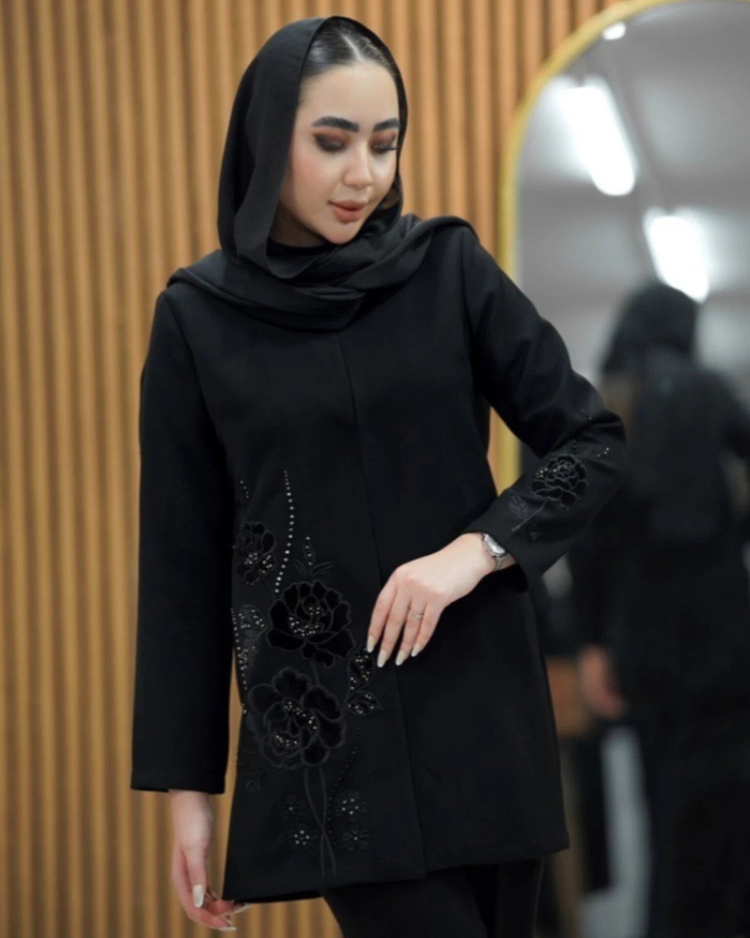 کت گلدوزی و جواهردوزی مدل نهال 1010
